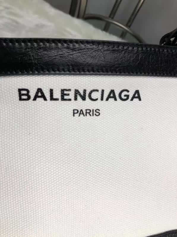 BALENCIAG巴黎世家 Bazar shopper手拿包 可斜挎 隨意休閒  BL1044